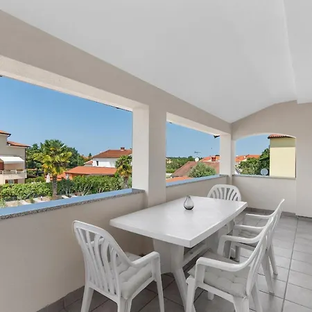 Villa Hope - Apartments With Shared Pool-3